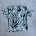 Load image into Gallery viewer, Pre-loved Temi Shirt | Navy Leaf